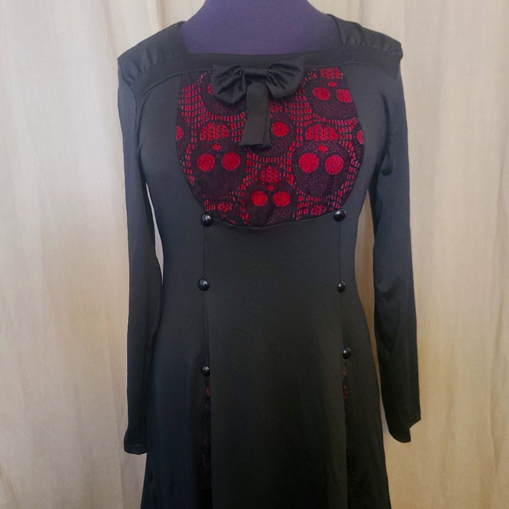 Black dress with burgundy under lay black skull lace over